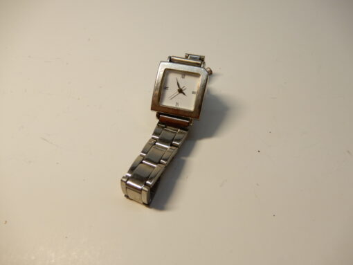 SXY horloge apart knopje in hoekje no 101