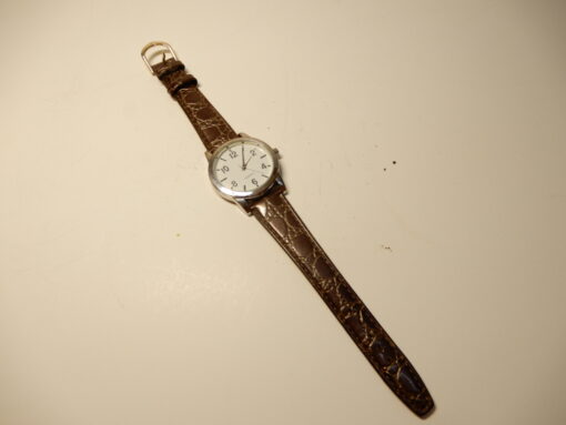 Helder leesbaar horloge no 105