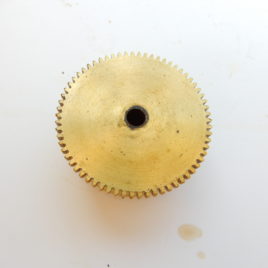 Veerton 76 tanden doorsnee 52,5 mm no 64