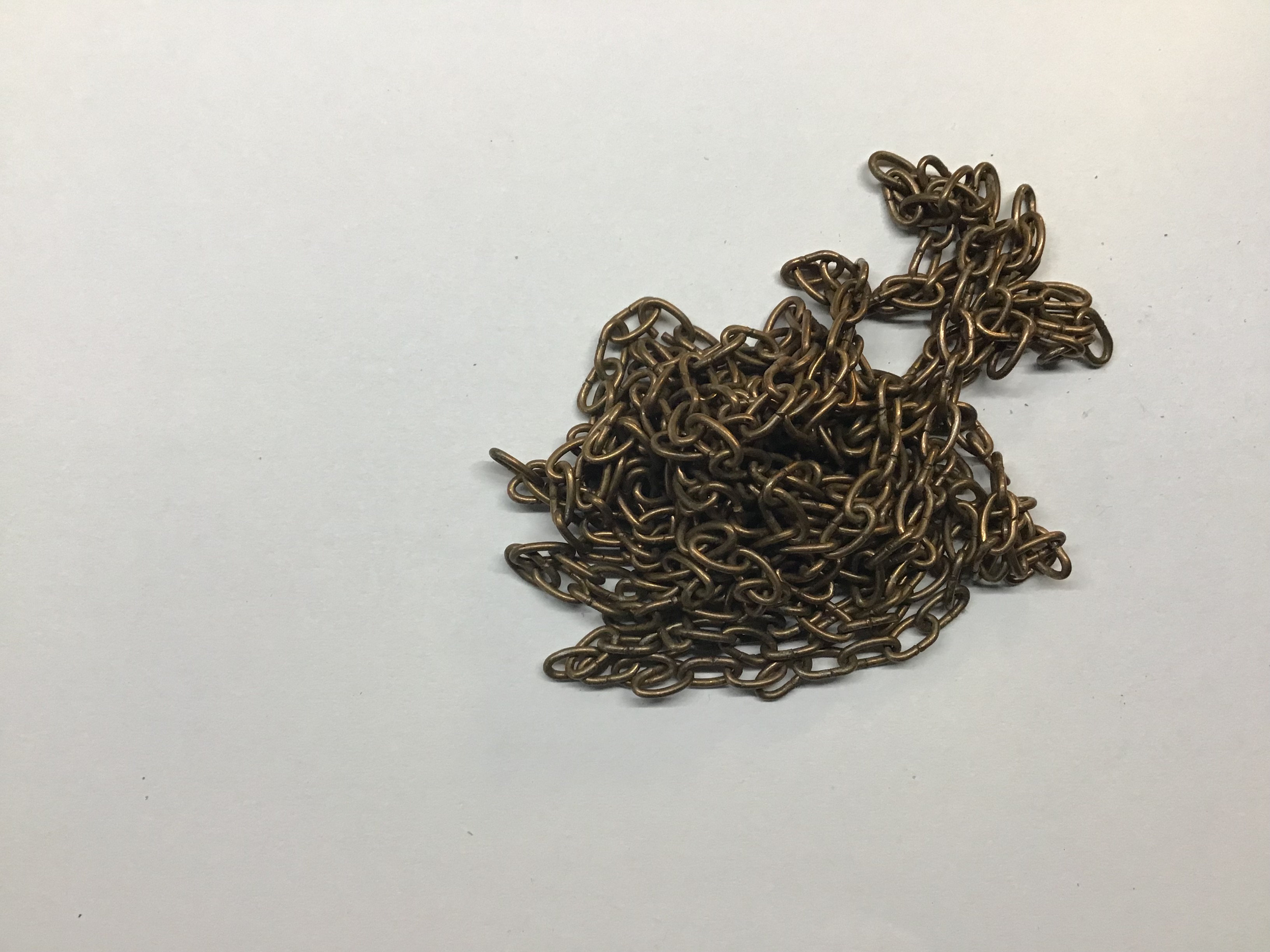Ketting heel donkerbruin lengte 1,6 2 schakels 11,1 mm no 12