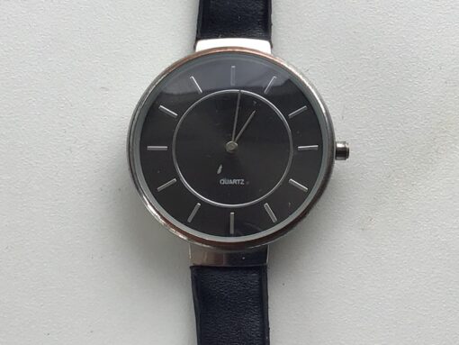 Horloge doorsnee 3,5 cm duidelijke wijzerplaat no 265