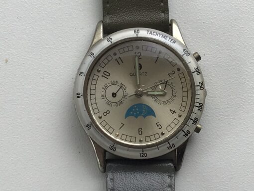 Apart horloge no 266
