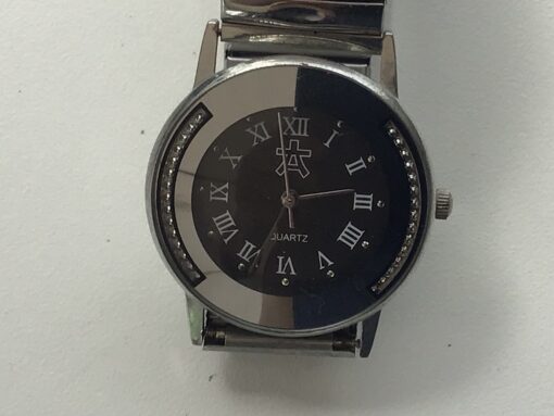A x  Horloge met romeinse cijfers no 262