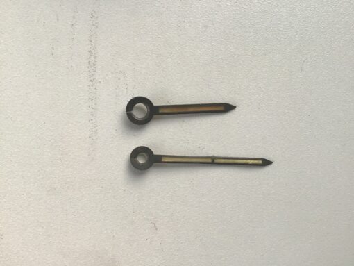 Wijzers met blokje radium lichtgevend vanaf as 28/37 mm no 386
