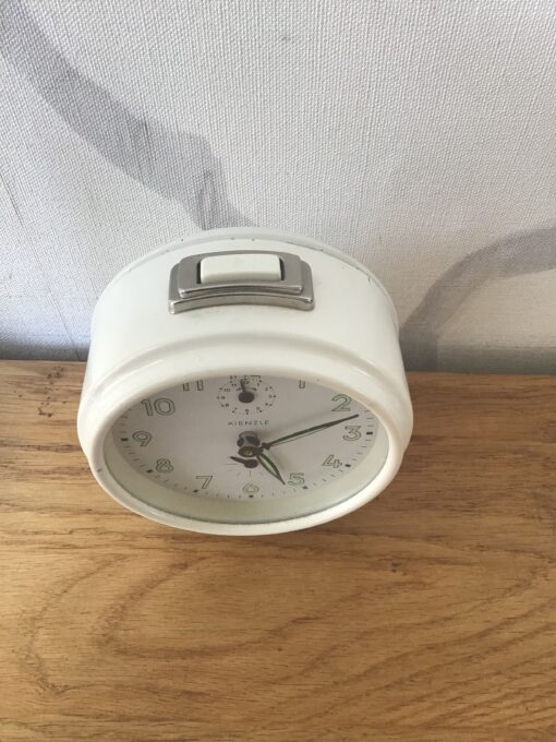 Kienzle wekker lichtgevende wijzers en cijfers no 2217 - Afbeelding 2