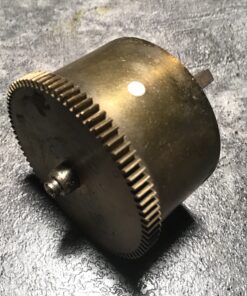 Veerton met veer 80 tanden doorsnee 49,8 mm. No 249