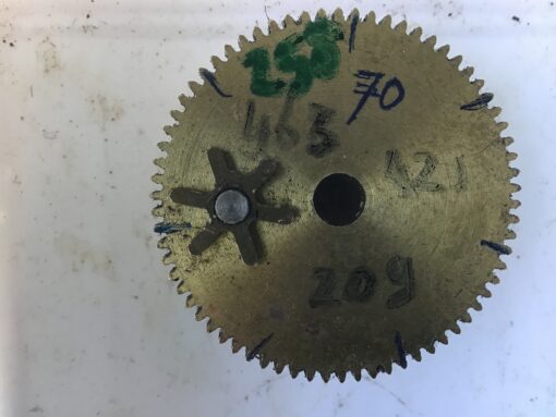 Veerton 70 tanden doorsnee 46,5 mm no 258 met apart wieltje