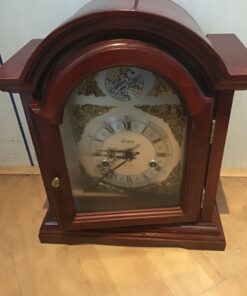 Tafelklok. Loopt 30 dagen