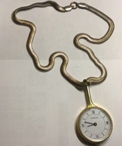 Damesklokje voor om de nek