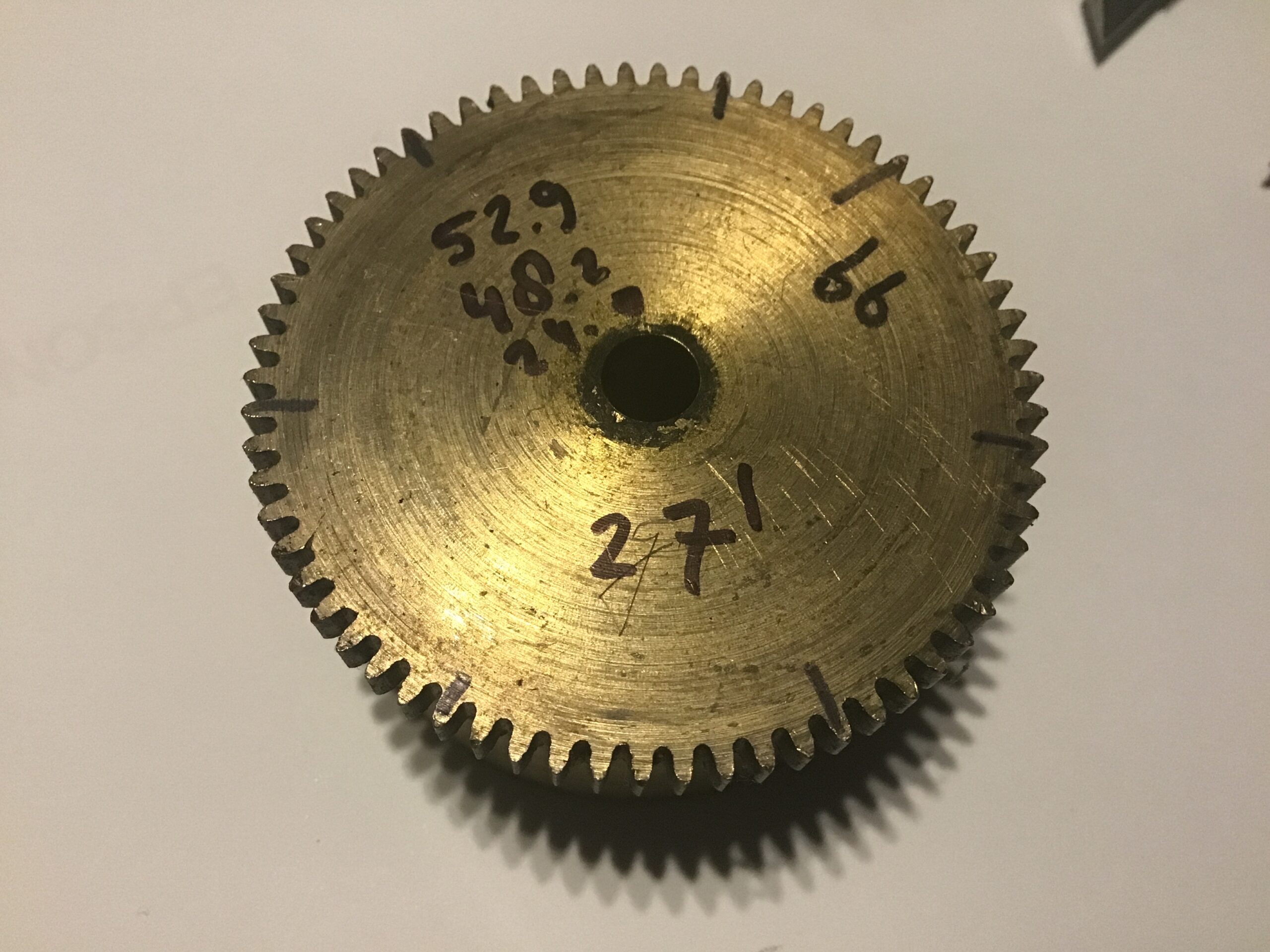 Veerton 66 tanden met veer doorsnee 52,9 mm no 271