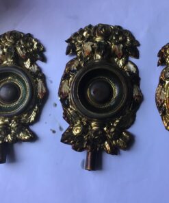 Friese staartklok rosetjes
