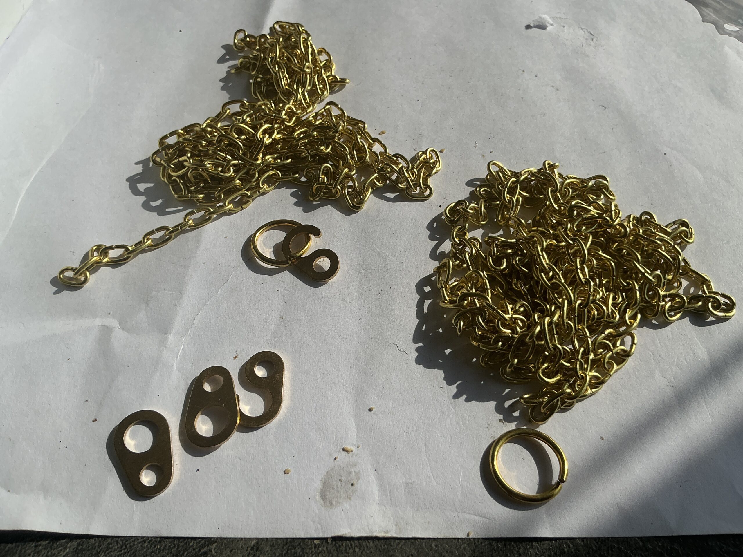 Ketting nieuw staat met ringen en haken lengte 2 x 1,60 m no 267